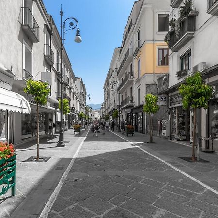 Comfy Apt 4 Sleeps Right In The Centre Sorrento Exterior photo