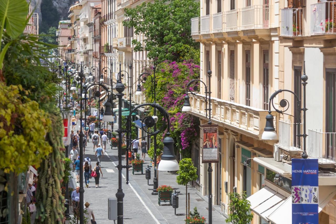 Comfy Apt 4 Sleeps Right In The Centre Sorrento Exterior photo