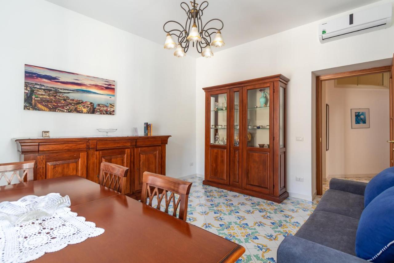 Comfy Apt 4 Sleeps Right In The Centre Sorrento Exterior photo